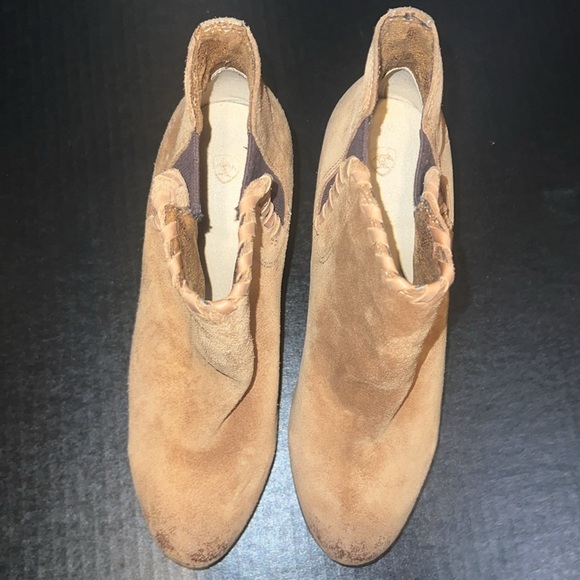 NWOT Women’s Western Ariat Leather Wedge Ankle Boots in Cognac - Picture 3 of 10